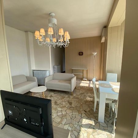 Como Lake Panorama Apartment Cadenabbia Extérieur photo
