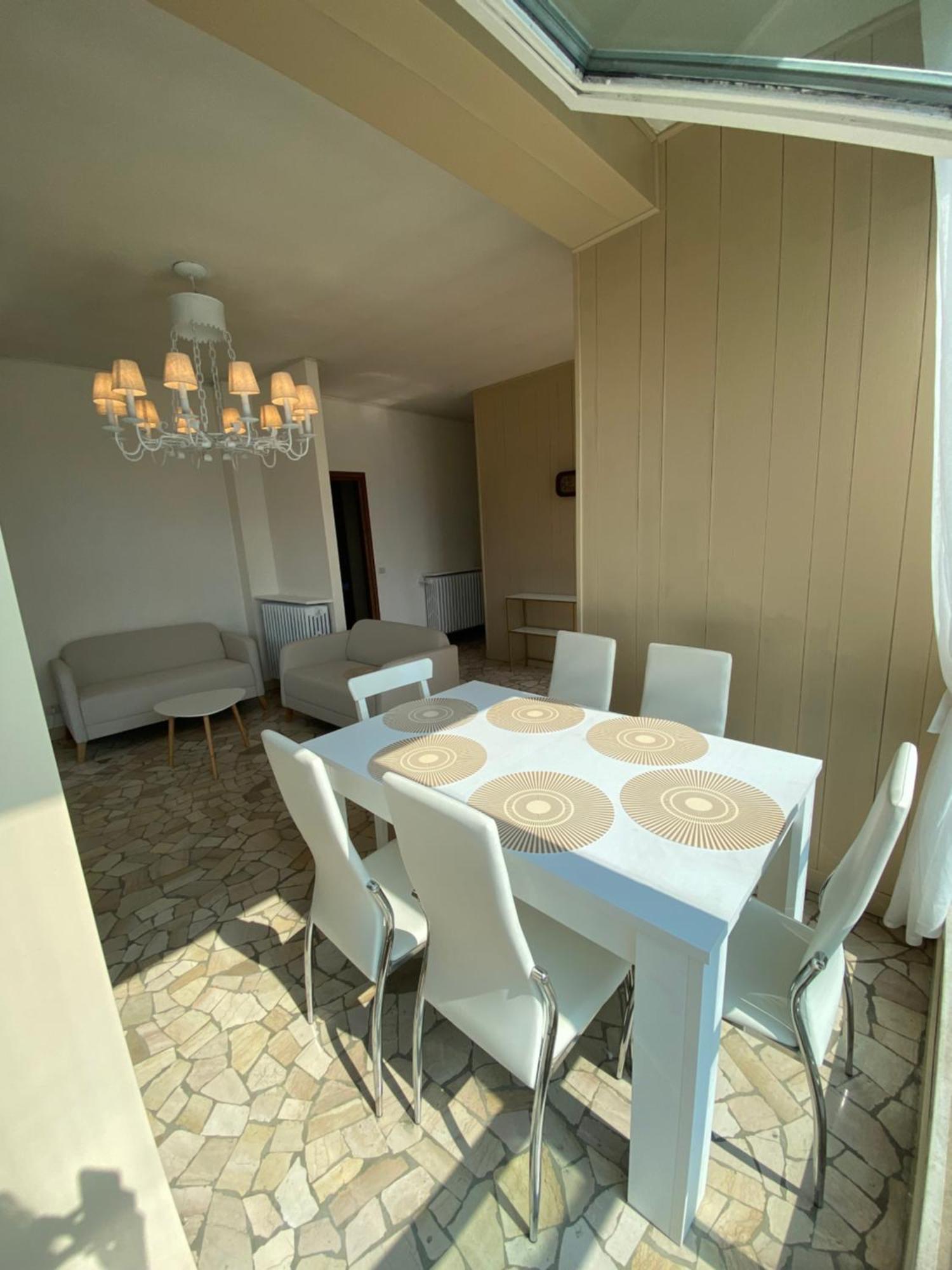 Como Lake Panorama Apartment Cadenabbia Extérieur photo